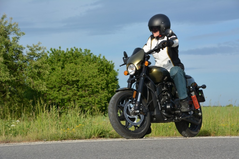 Test Harley-Davidson Street Rod: chlapská záležitost - 21 - 1 Harley Davidson Street Rod test (43)