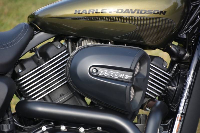 Test Harley-Davidson Street Rod: chlapská záležitost - 45 - 1 Harley Davidson Street Rod test (36)