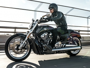 Harley-Davidson v tichosti ukončil výrobu řady Dyna a V-rod