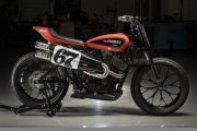1 Harley Davidson XG750R2