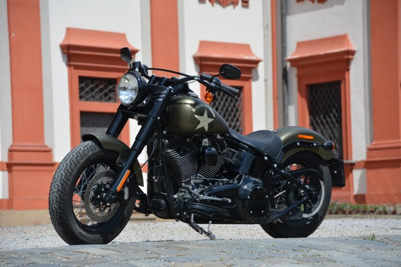Test Harley-Davidson Softail Slim S: moc a síla v jednom - 22 - 2 Harley Softail Slim S test (39)