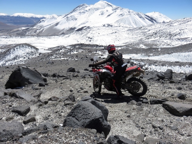 Hlavní obrázek k článku: S Hondou Africa Twin až na vrchol sopky