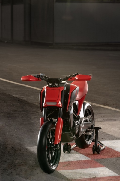 Honda CB125X a CB125M: koncept maloobjemových motocyklů - 18 - 1 Honda CB125M koncept (10)