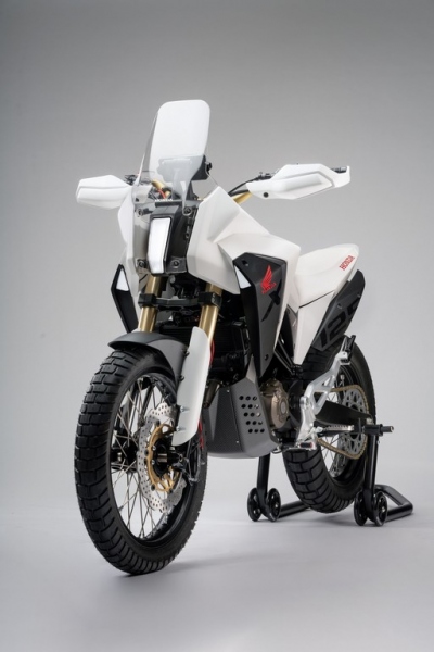 Honda CB125X a CB125M: koncept maloobjemových motocyklů - 8 - 1 Honda CB125X koncept (14)