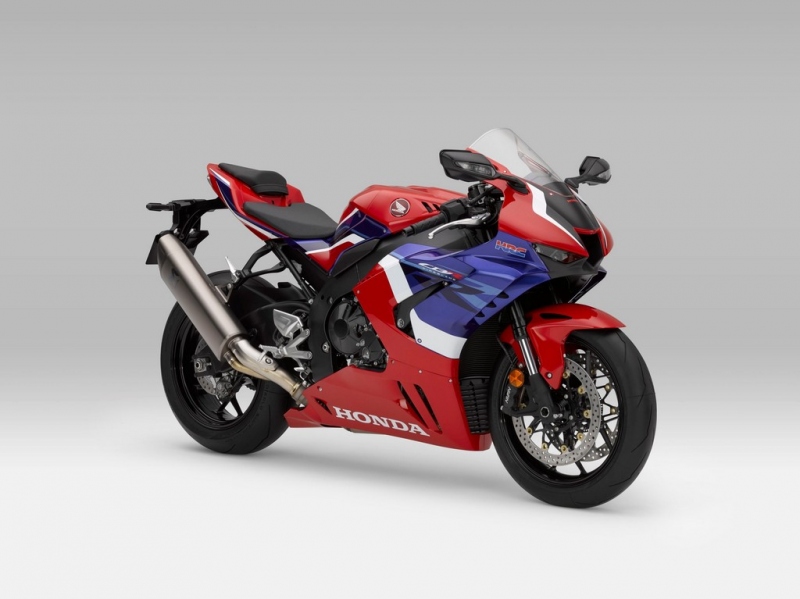 Jaké motocyklové novinky uvidíte na Motosalonu? - 1 - 1 2020 KTM 1290 Super Duke R (11)
