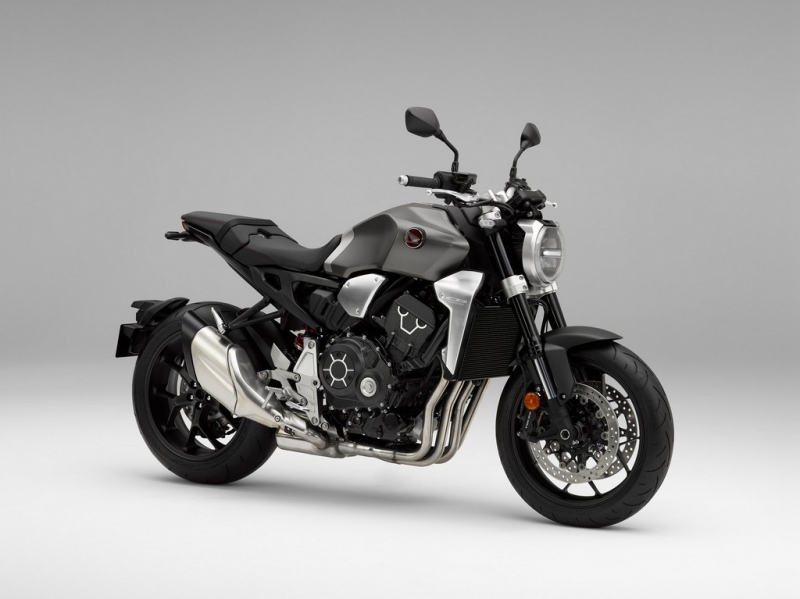 Honda CB 1000 R 2018: nový design a motor z Fireblade - 22 - 1 Honda CB 1000 R (17)