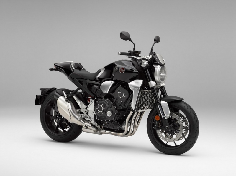 Honda CB 1000 R 2018: nový design a motor z Fireblade - 1 - 1 Honda CB 1000 R (2)
