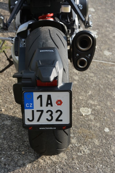 Test Honda CB 1000 R Plus: nahatý chuligán  - 40 - 1 Honda CB 1000 R test (27)