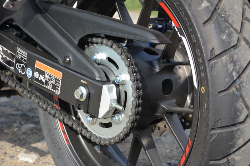 Test Honda CB500X ABS 2016: malá cestovatelka - 36 - 3 Honda CB 500 X 2016 test36