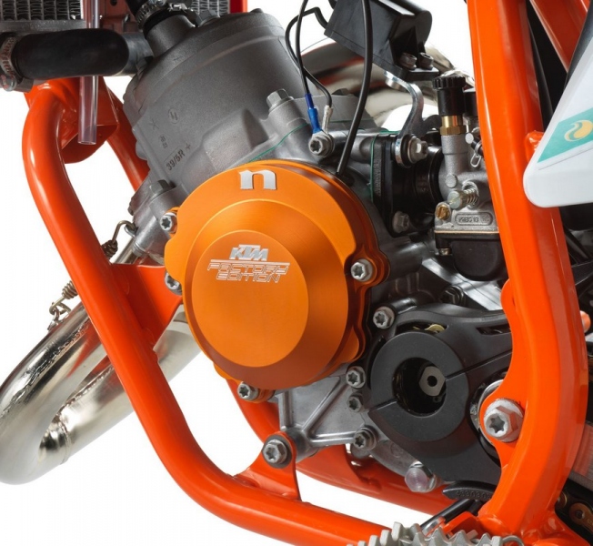 KTM 50 SX Factory Edition 2021: motokroska pro děti - 4 - 1 KTM 50 SX 2020 Factory Edition (2)
