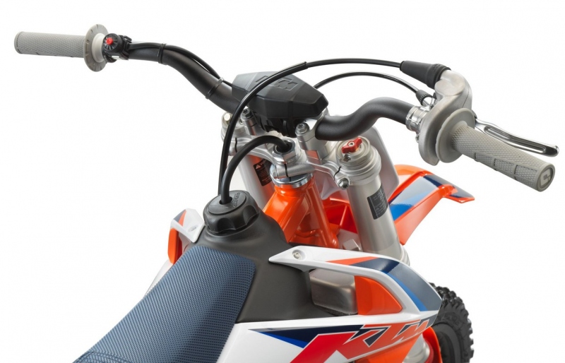 KTM 50 SX Factory Edition 2021: motokroska pro děti - 6 - 1 KTM 50 SX 2020 Factory Edition (4)