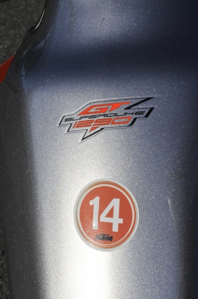 Test KTM 1290 Super Duke GT 2016: cesťák s raketovým pohonem - 44 - 3 KTM Super Duke 1290 GT test33