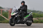 1 Kawasaki J 300 test02