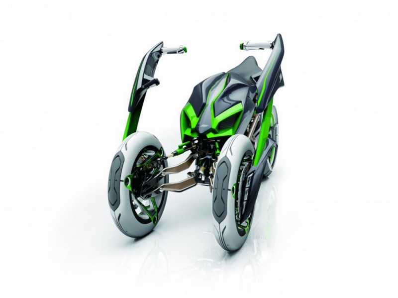 Kawasaki J-koncept: tříkolka Transformers v akci - 3 - 1 Kawasaki J koncept trikolky (10)