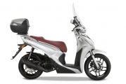 1 Kymco New People S 200i ABS (9)