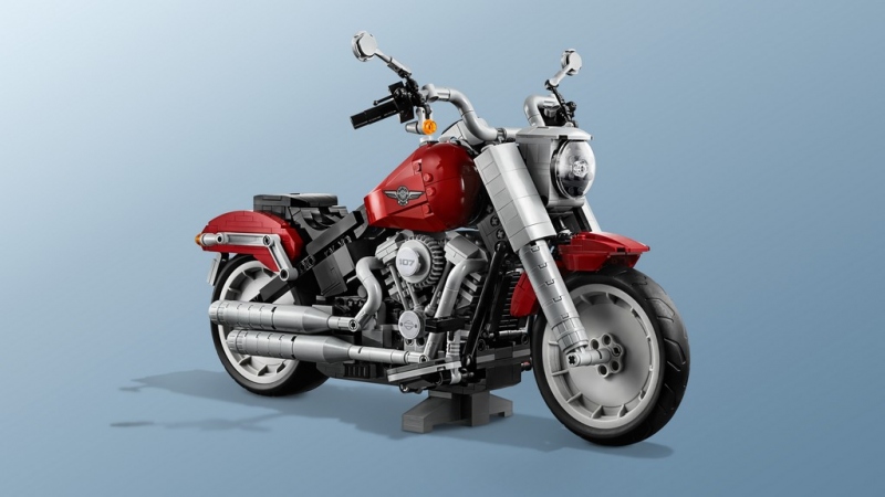 LEGO Creator Expert představuje stavebnici Harley-Davidson Fat Boy - 6 - 1 Lego Harley Davidson Fat Boy (5)