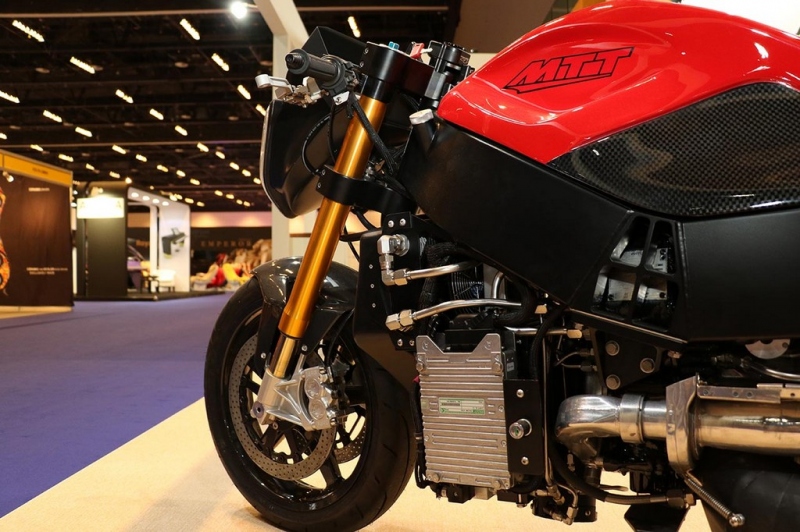 Superbike MTT 420RR: s motorem z helikoptéry - 7 - 1 MTT 420 RR (8)