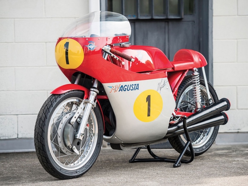 Giacomo Agostini prodává svoji vítěznou MV Agustu 500 - 1 - 1 MV Agusta 500 Agostini (2)