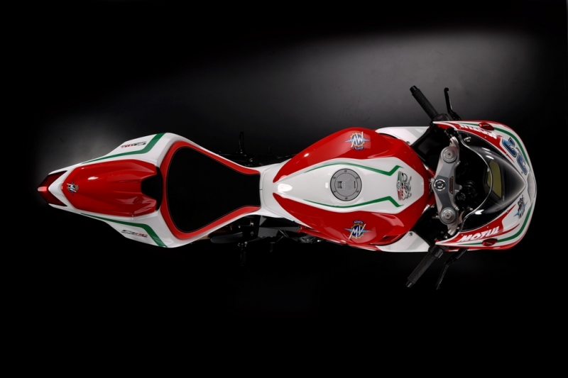 MV Agusta F3 675 RC a F3 800 RC: závodní repliky - 8 - 1 MV Agusta F3 675 RC racing9