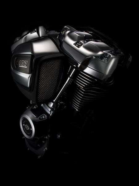 Harley-Davidson představuje nový motor Milwaukee-Eight - 2 - HD Milwaukee-Eight Milwaukee-Eight_11