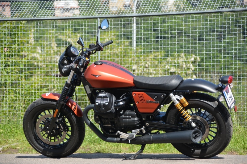 Test Moto Guzzi V9 Bobber Sport: na víkend s bobrem - 2 - 1 Moto Guzzi V9 Bobber Sport 2019 test (14)