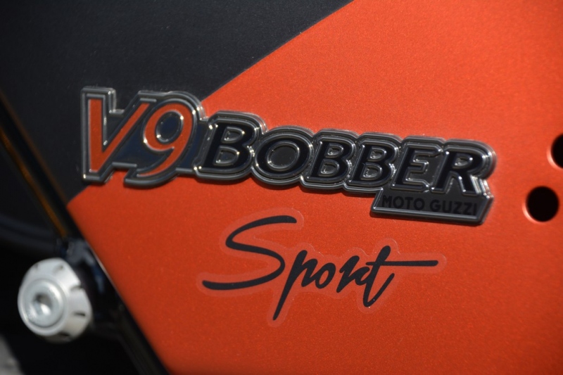 Test Moto Guzzi V9 Bobber Sport: na víkend s bobrem - 7 - 1 Moto Guzzi V9 Bobber Sport 2019 test (9)
