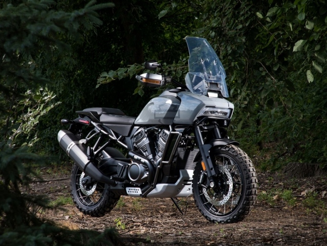 Hlavní obrázek k článku: Plán Harley-Davidson: uspěje s Adventure motocyklem?
