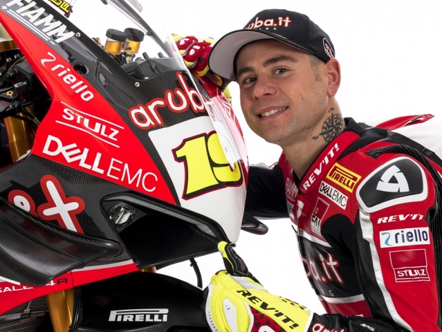 Hlavní obrázek k článku: Oficiálně: Bautista neprodloužil u Ducati