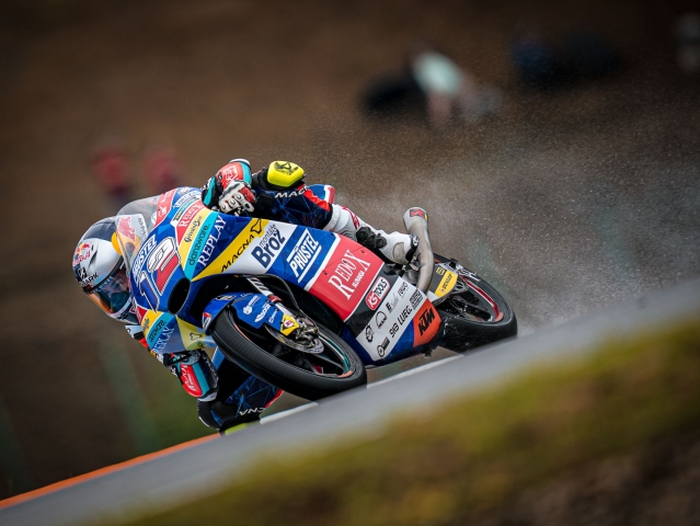 Hlavní obrázek k článku: GP Brno - Moto3: Salačova druhá nejlepší kvalifikace