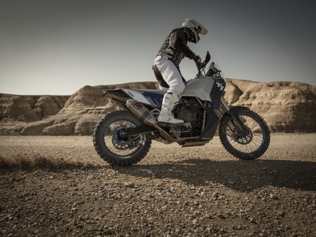 Hlavní obrázek k článku: Yamaha odhalí nový Adventure model: bude to Ténéré?