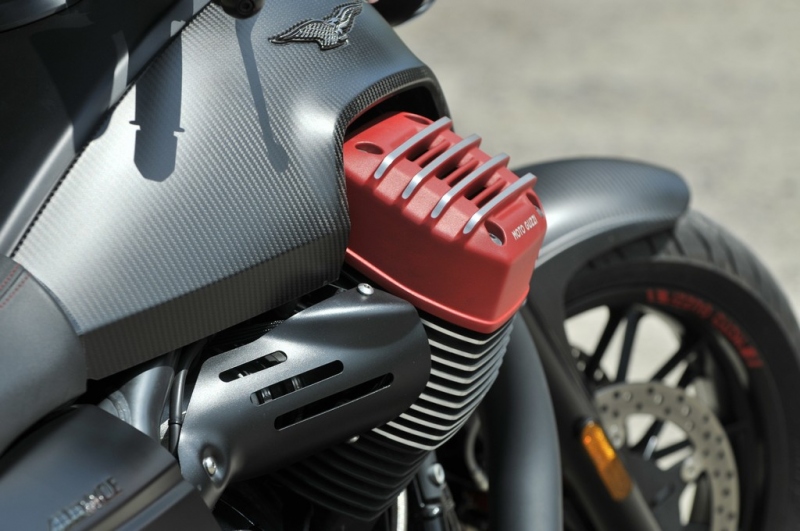 Test Moto Guzzi California Audace Carbon: italská stylovka - 8 - 1 Test Moto Guzzi Audace Carbon (12)