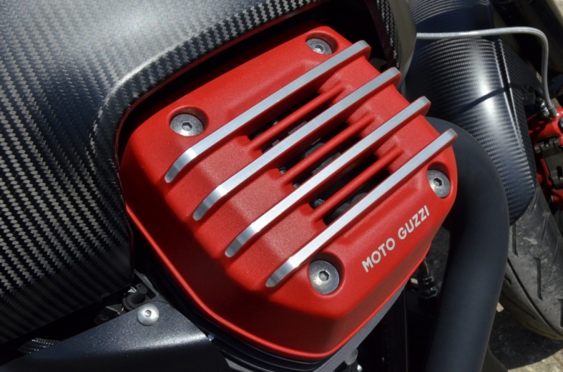 Test Moto Guzzi California Audace Carbon: italská stylovka - 39 - 1 Test Moto Guzzi Audace Carbon (40)