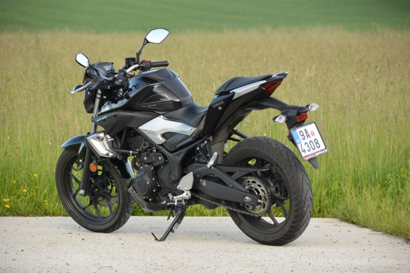 Top5 motocyklů pro začátečníky - 2 - 3 Yamaha MT 03 test34