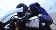 1 Yamaha Motobot robot09