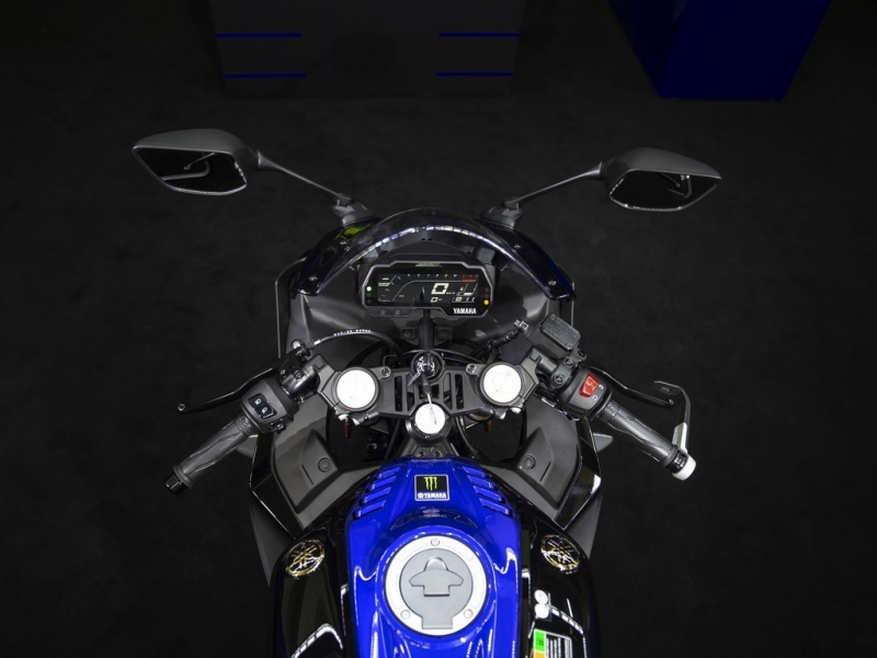 Yamaha YZF R125: speciální edice Monster Energy MotoGP - 9 - 1 Yamaha YZF R125 Monster Energy MotoGP (4)