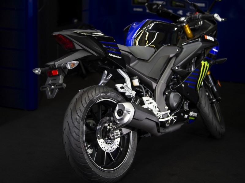 Yamaha YZF R125: speciální edice Monster Energy MotoGP - 11 - 1 Yamaha YZF R125 Monster Energy MotoGP (8)