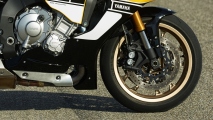 1 Yamaha YZF R1 2016 limited10