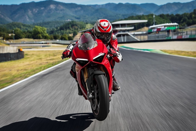 Ducati Den 2018 na okruhu v Mostě: registrace zahájena - 1 - 1 Ducati Panigale V4 (3)
