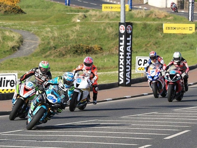 Hlavní obrázek k článku: North West 200: Alastair Seeley přidal další 2 vítězství