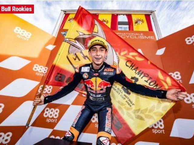 Hlavní obrázek k článku: Acosta vítězem Red Bull Rookies Cupu 2020