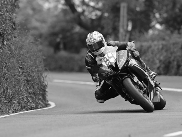 Hlavní obrázek k článku: Skot Adam Lyon druhou letošní obětí Tourist Trophy