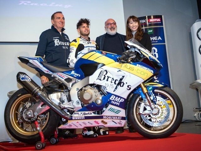 Hlavní obrázek k článku: WorldSBK: Kde zůstala Honda?