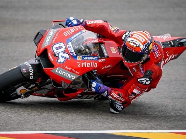 Hlavní obrázek k článku: GP Brno 2019: První zatím Dovi, v Top-10 Oliveira, Guintoli a Syahrin!