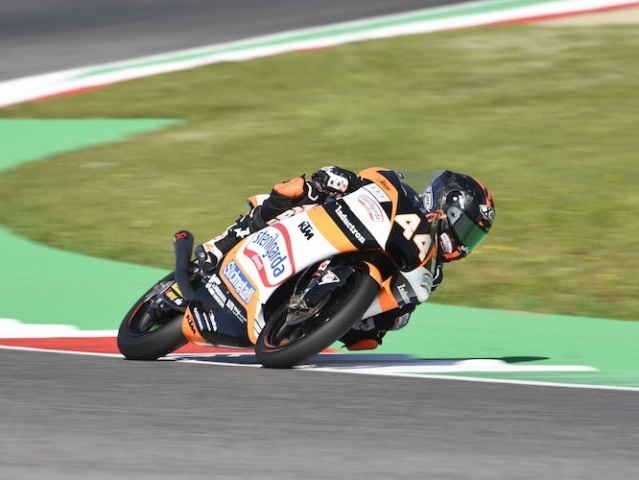 Hlavní obrázek k článku: Pre Montmelo: Moto3 pouhé 3 body rozdílu