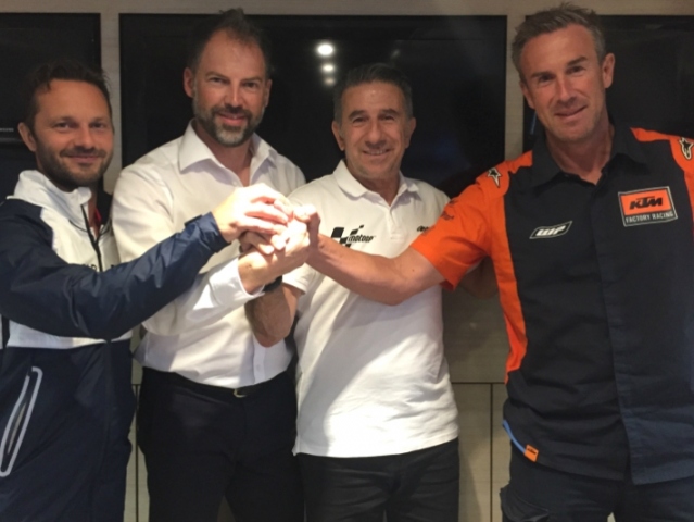 Hlavní obrázek k článku: Aspar v příští sezóně místo Mahindry s KTM