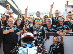 Druhá italská hymna: Bagnaia vyhrál závod Moto2