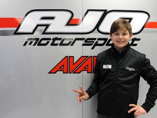 Ajo Academy uzavřela smlouvu s 11letým závodníkem