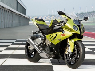 BMW S 1000 RR v detailech