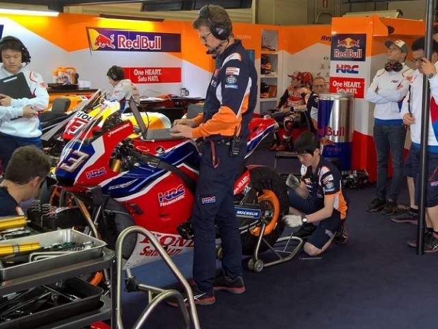 Hlavní obrázek k článku: Test MotoGP v Jerezu: Marquez na Bradlově stroji