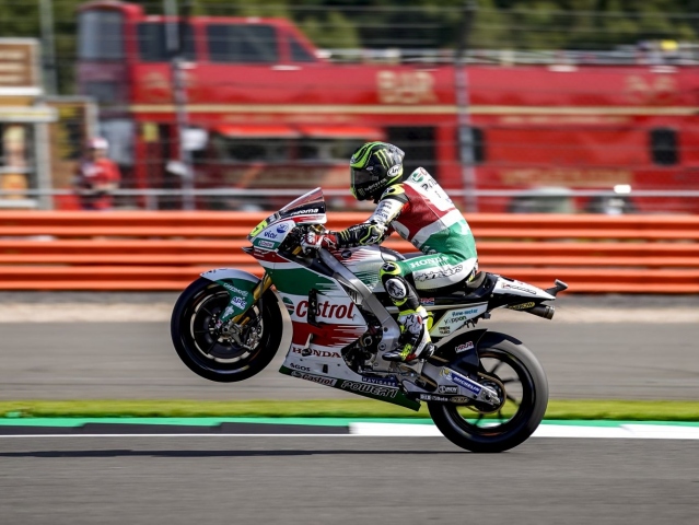 Hlavní obrázek k článku: Cal Crutchlow zůstal nejrychlejším - 15. Abraham